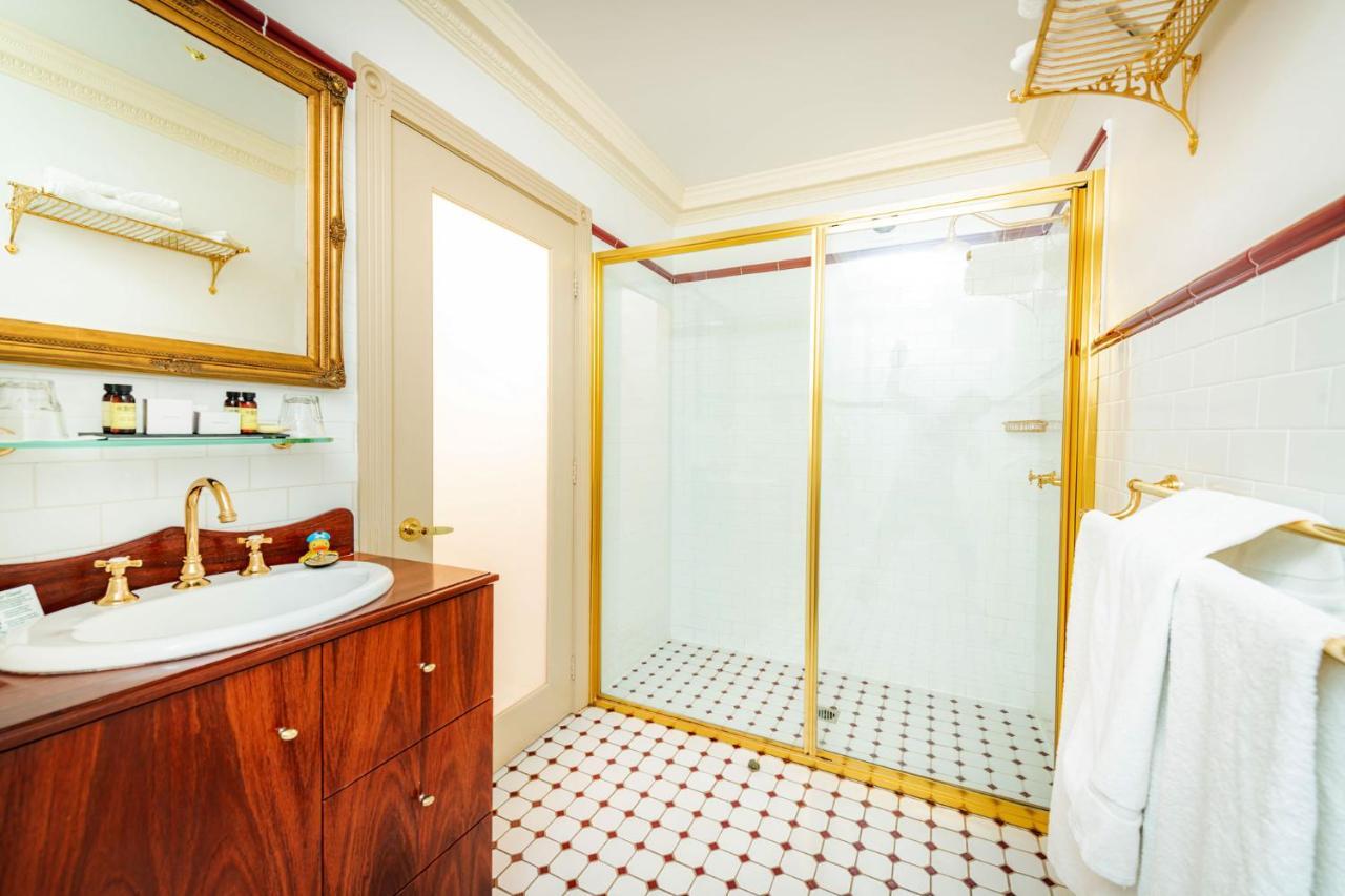 Cobb & Co Court Boutique Hotel Mudgee Esterno foto