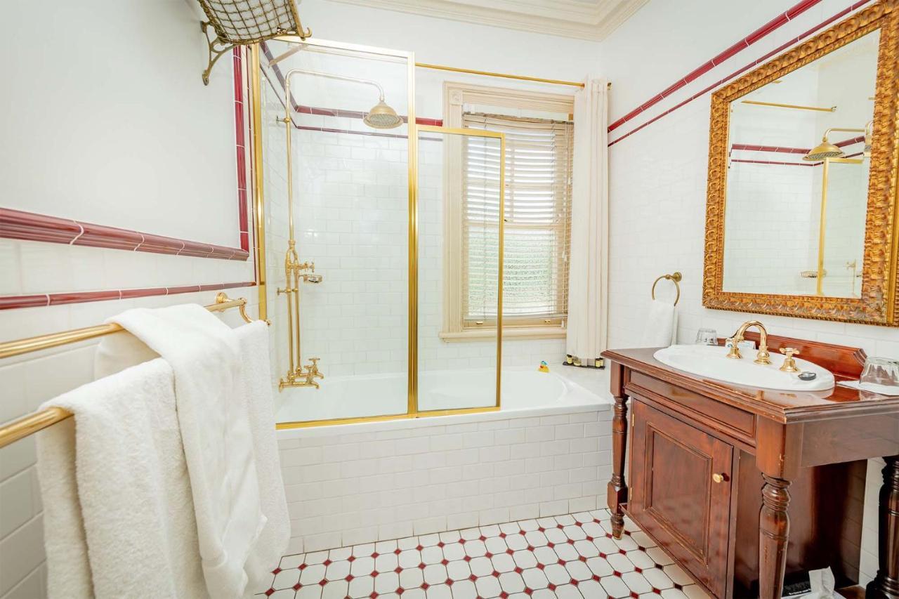 Cobb & Co Court Boutique Hotel Mudgee Esterno foto