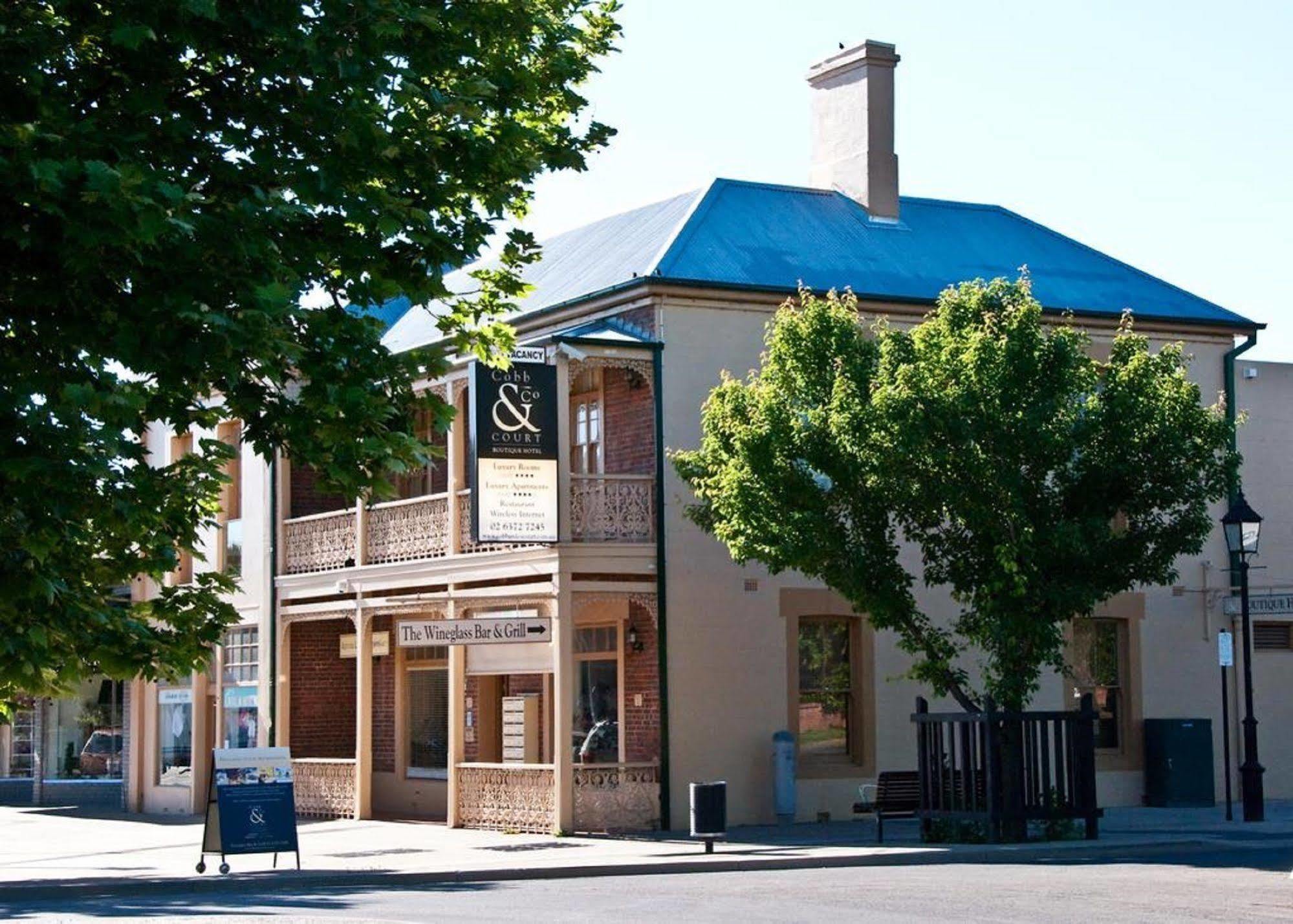 Cobb & Co Court Boutique Hotel Mudgee Esterno foto