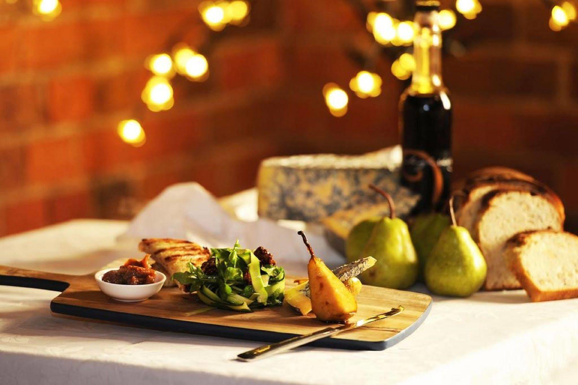 Cobb & Co Court Boutique Hotel Mudgee Esterno foto