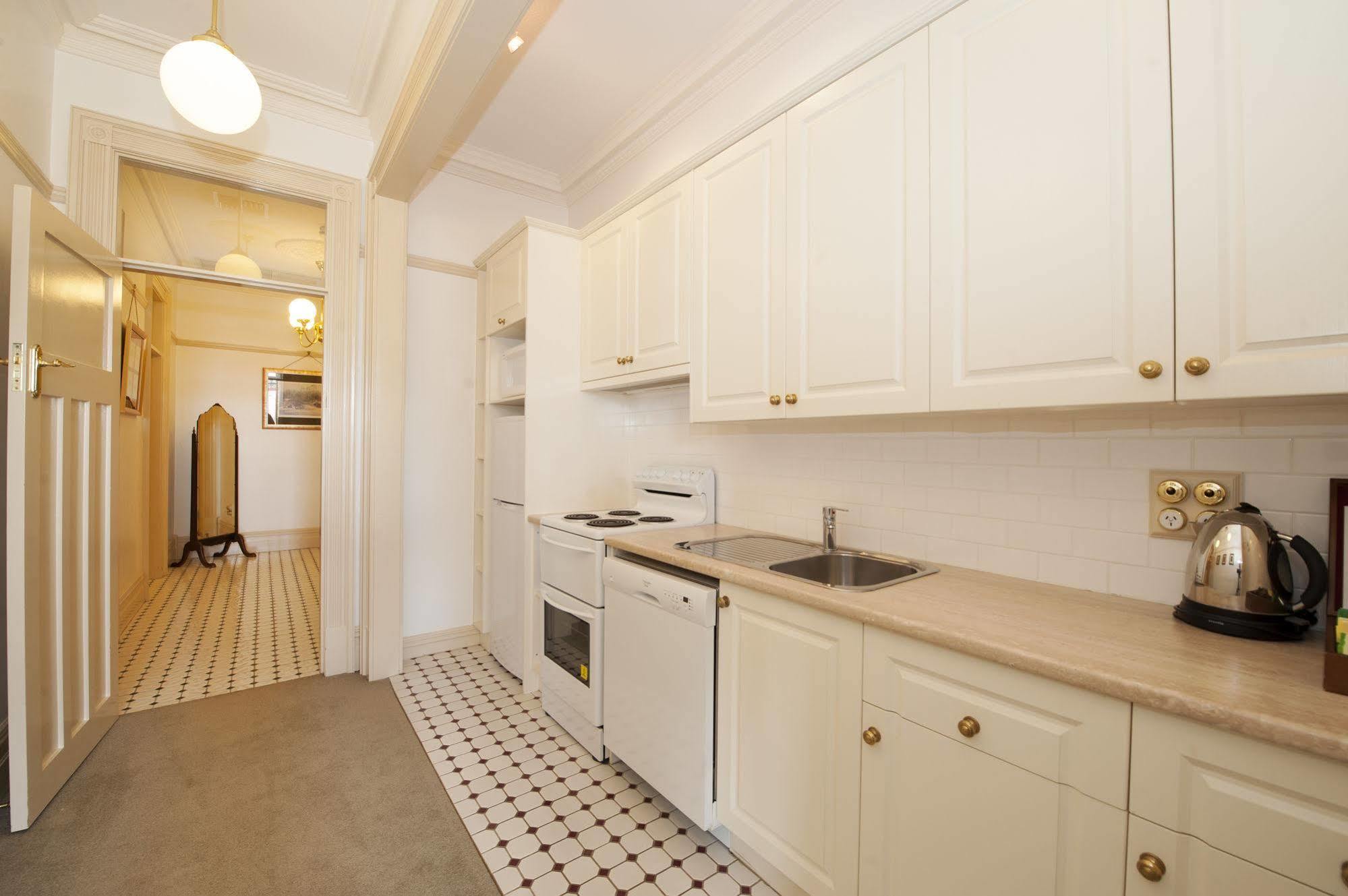 Cobb & Co Court Boutique Hotel Mudgee Esterno foto